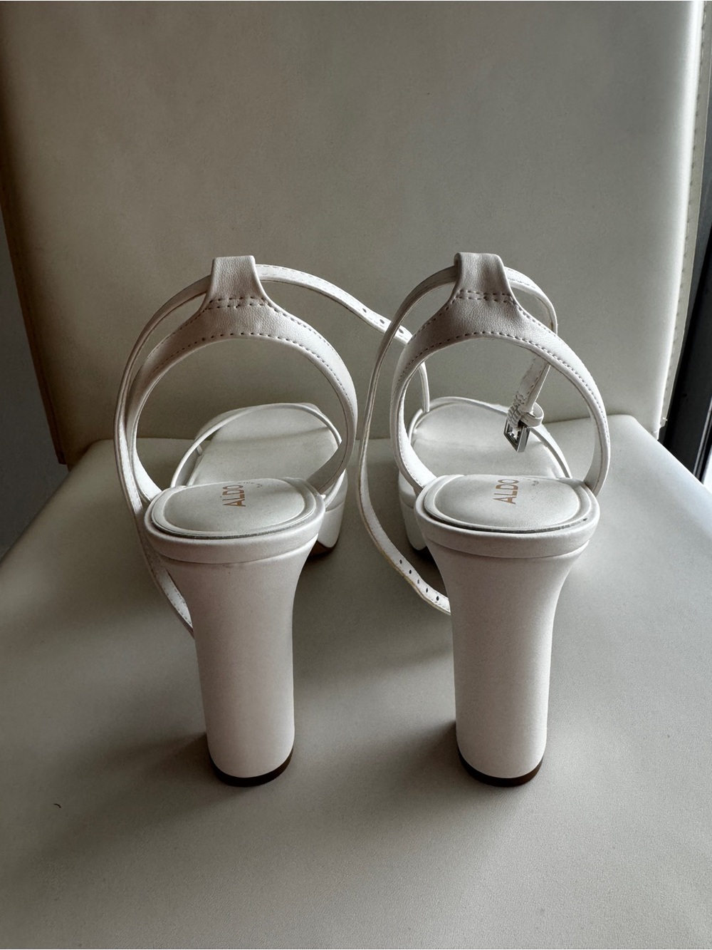 Aldo Chicglimmer White Platform Strappy Mesh Block Heel Bridal Sandals - Size 9 - Picture 13 of 14